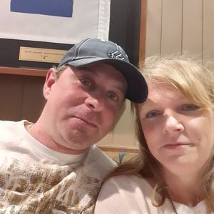 Meet your Posher, Rowena